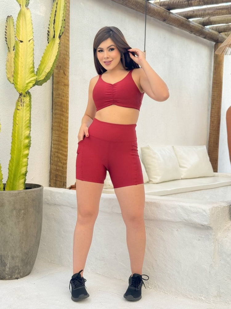 Conjunto short bolso e top costa nua