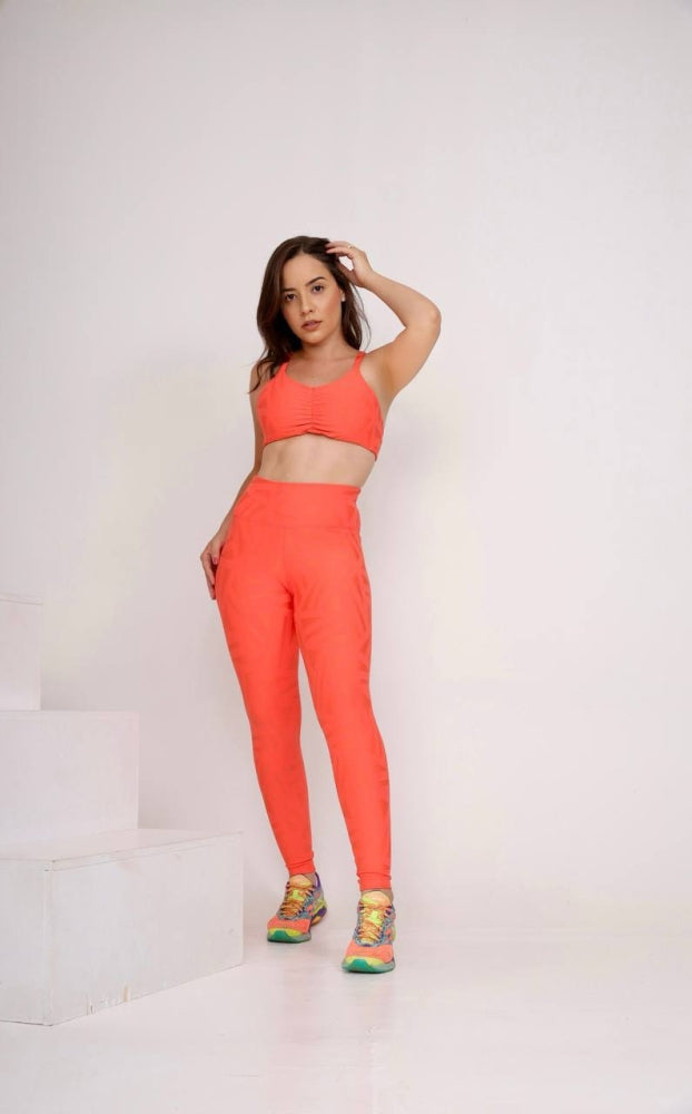 CONJUNTO GEOMÉTRICO DE LEGGING