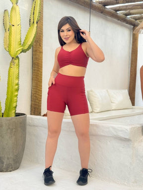 Conjunto short bolso e top costa nua